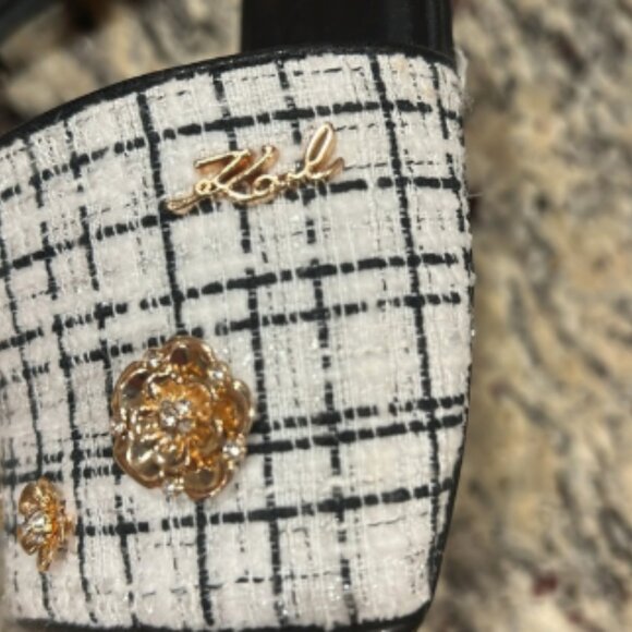 Karl Lagerfeld Plaid Cati Sandals - Picture 4 of 6